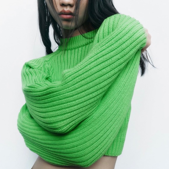 Zara Cropped Sweater Size S NWT - Picture 2 of 6